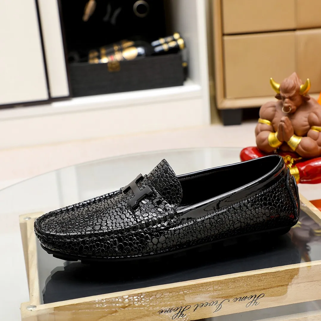 Men's shoes 💰360 🕷🕷【HERMES】The same style as Hermès counters🇨🇳Classic slip-on shoes 1:1 mold opening💯Original quality🍓Using imported first-layer cowhide🍅Pigskin lining🌶🌶Super high-end men's leather shoes🇨🇳Solid and stable Very special🍇 Color, optional! Code number 38-44……
